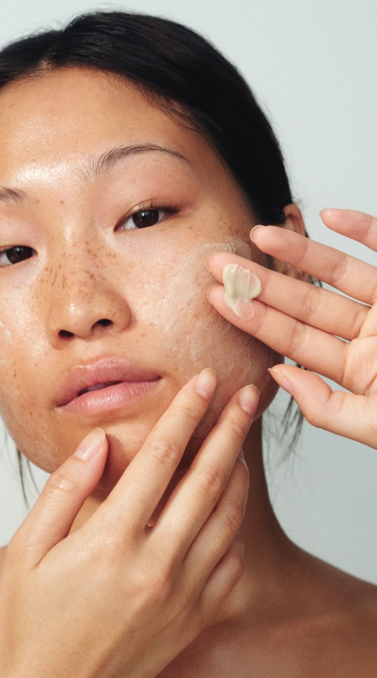 leke-tedavisi-icin-krem-dermatolog